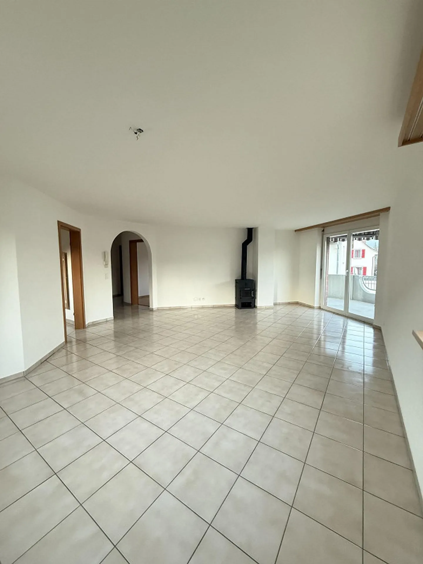 Appartamento attraente e spazioso con 3,5 stanze - Foto 10 di 12