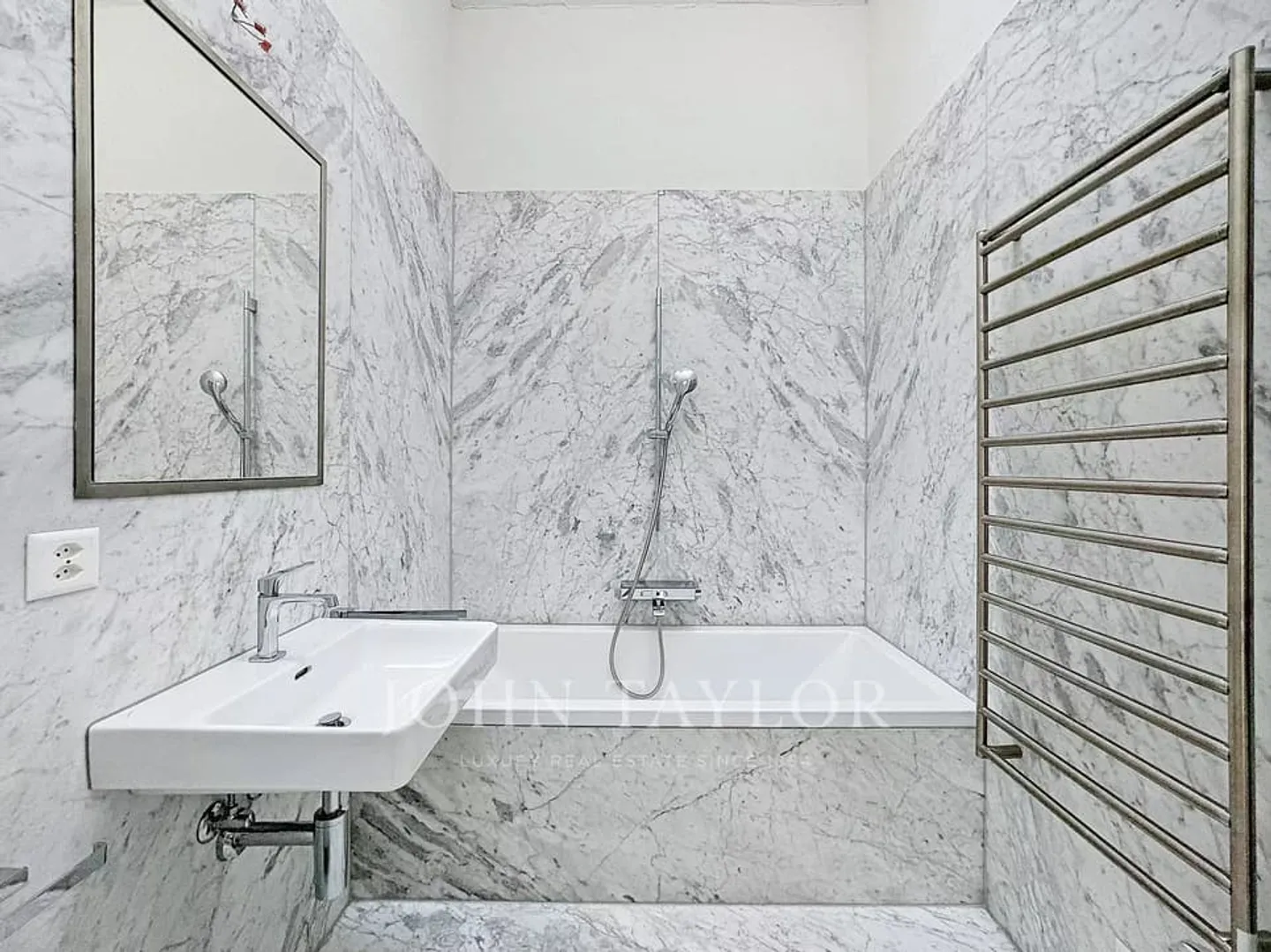 Villa d'Architetto Eccezionale a Fully - Foto 8 di 13