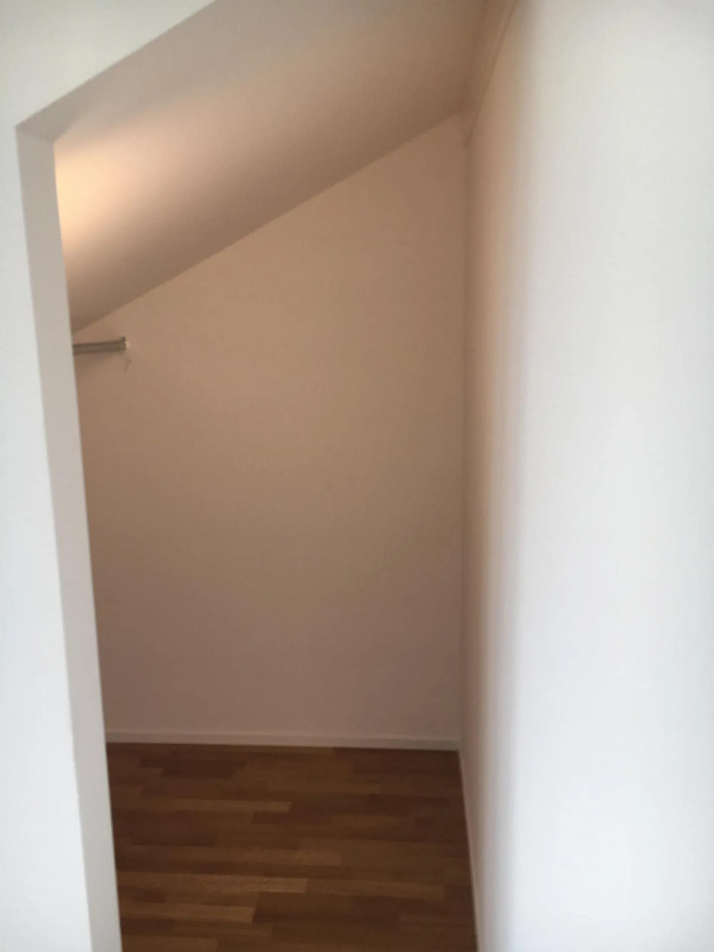 Appartamento attico con 2 camere e bellissima vista panoramica - Foto 10 di 18