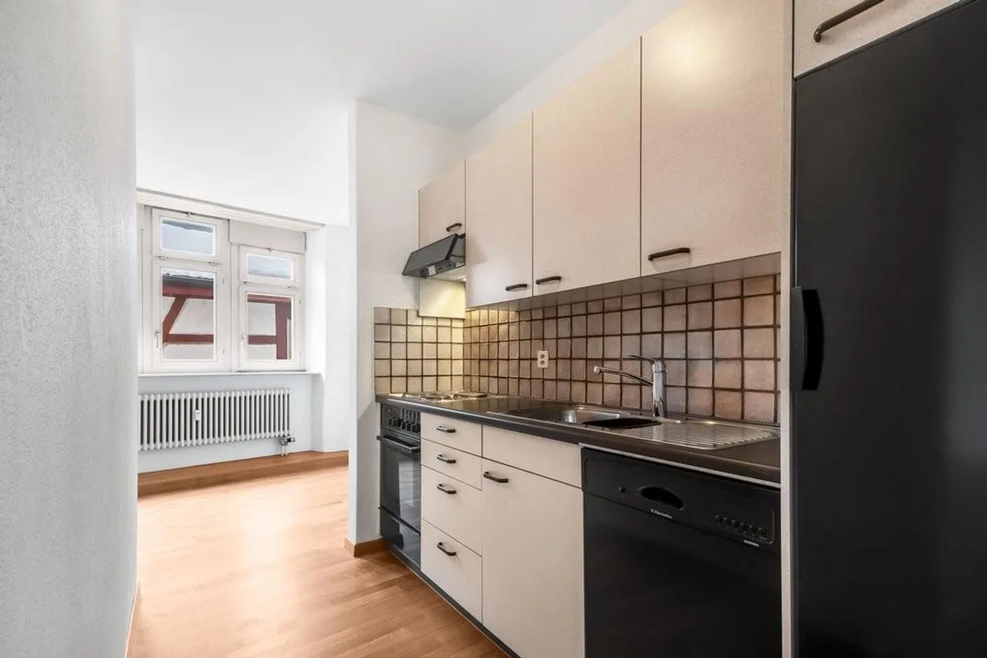 Nous vous recherchons - Photo 6 sur 8