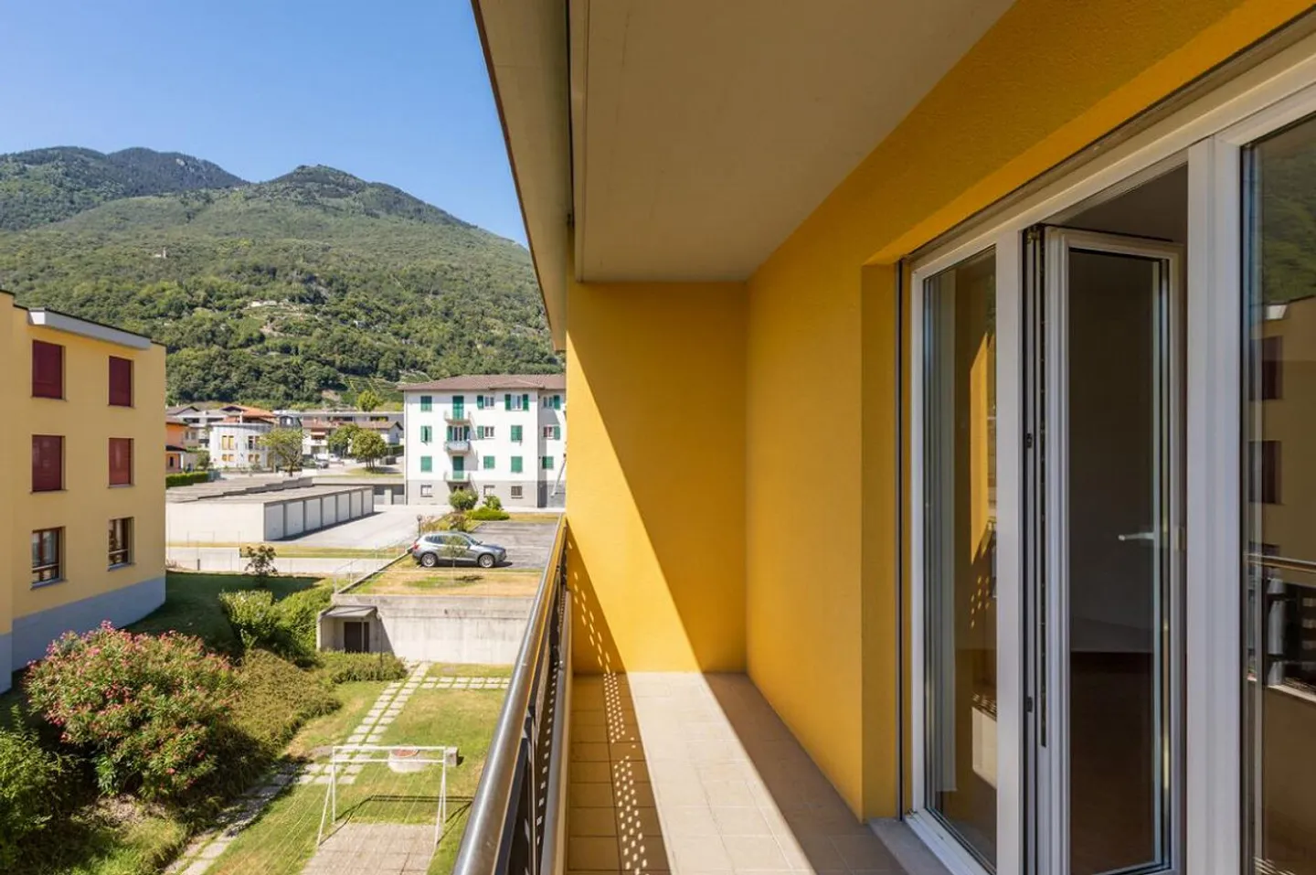SEMENTINA, Affittiamo appartamento di 2½ locali - Foto 1 di 7