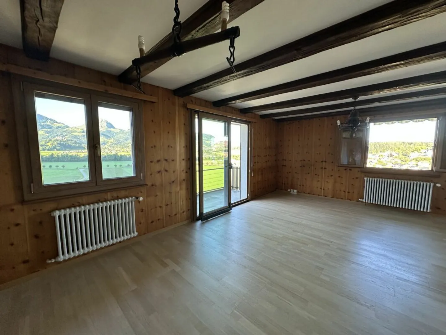 Freistehende Villa mit Panoramablick - Foto 9 von 21