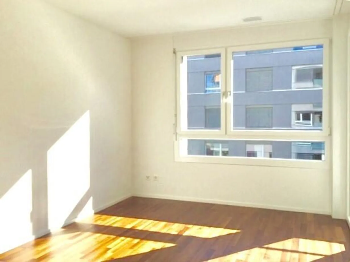 Moderne 2 1/2-Zimmerwohnung in der Nähe des Rheins - Foto 9 di 10