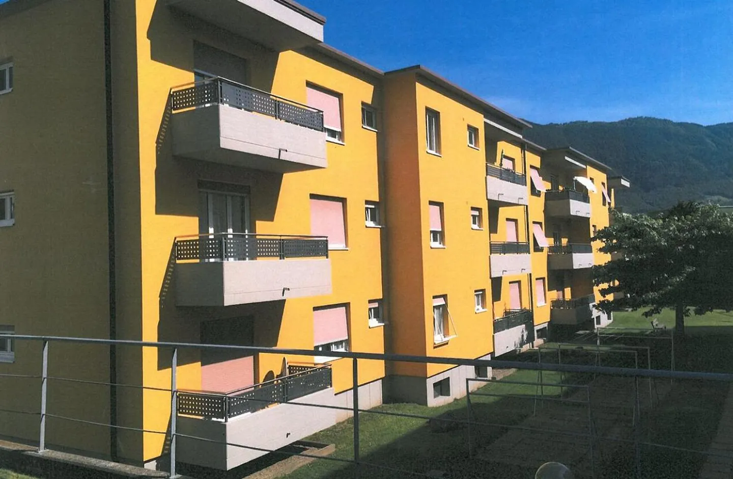 SEMENTINA, Affittiamo appartamento di 2½ locali - Foto 2 di 7