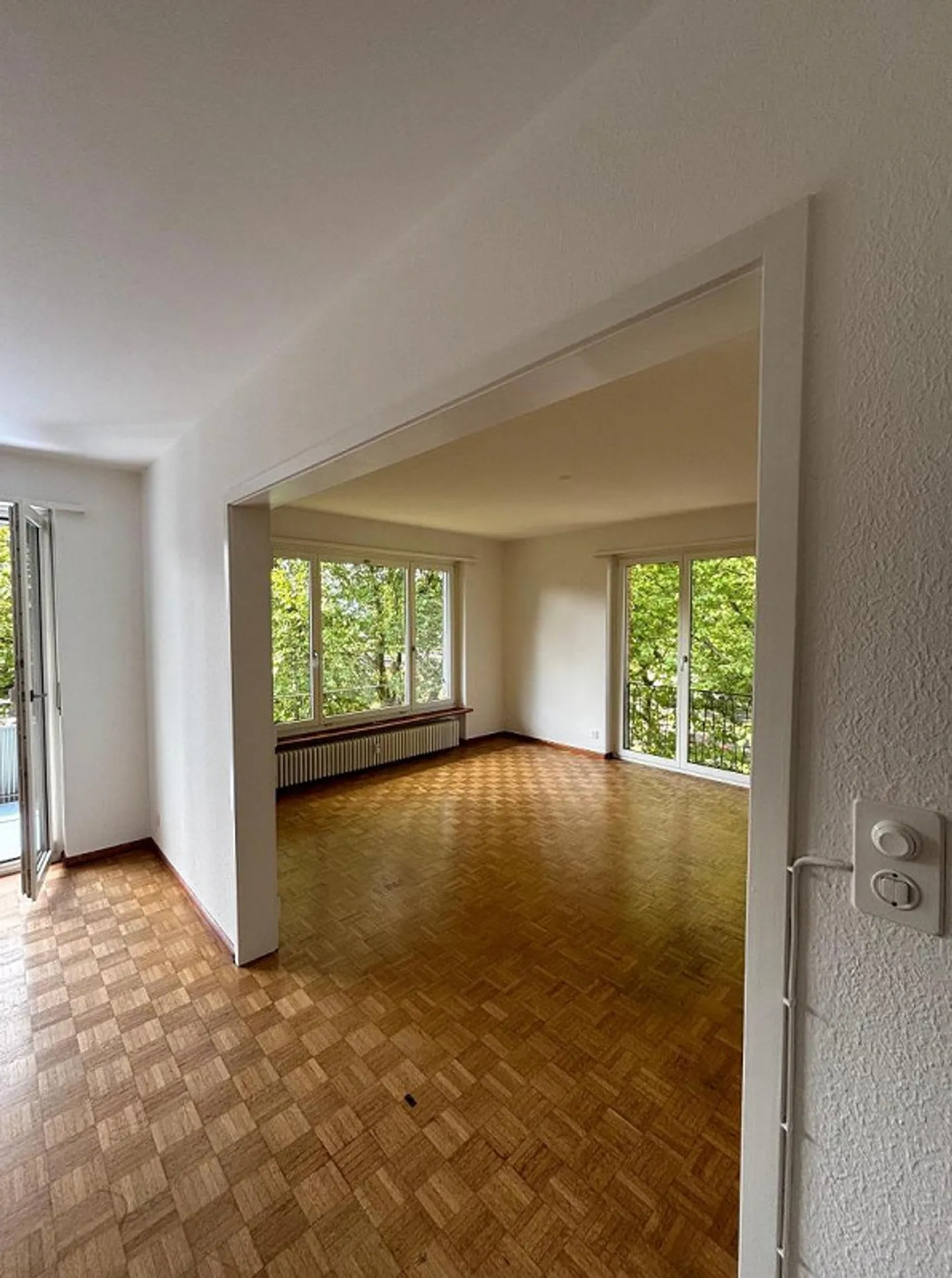 Appartamento luminoso e conveniente con 4 stanze nel quartiere Breitenrain - Foto 3 di 10