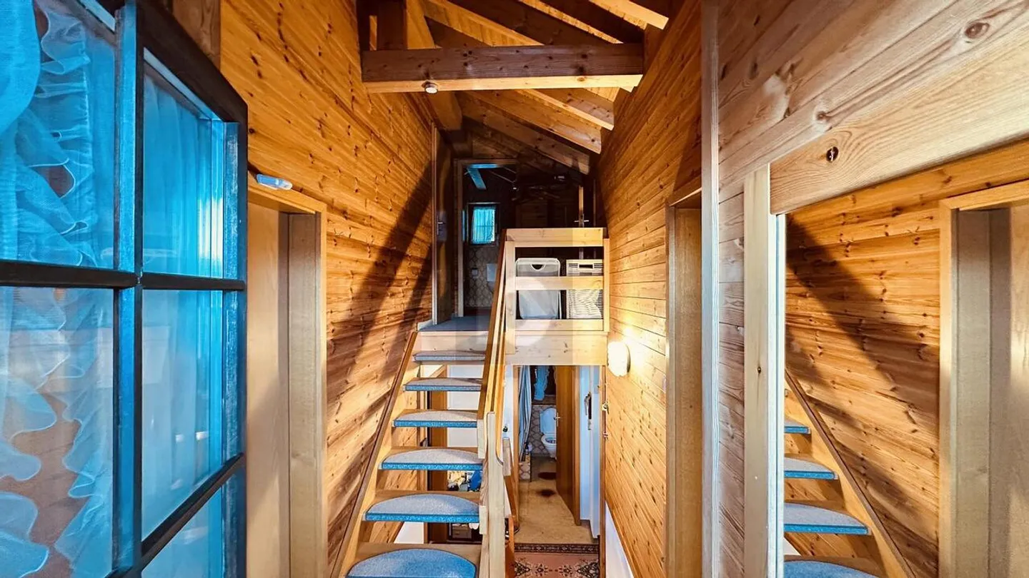 Chalet for sale - Photo 2 of 5