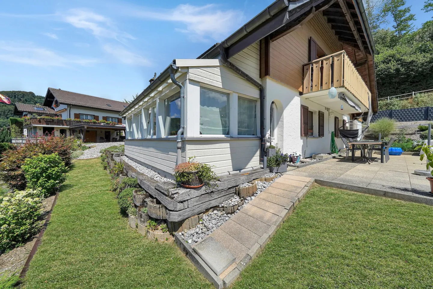 Detached single-family house with garden in a great location - Photo 16 of 20
