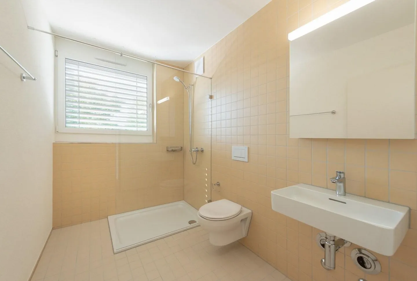 Appartement moderne au rez-de-chaussée - Photo 5 sur 6