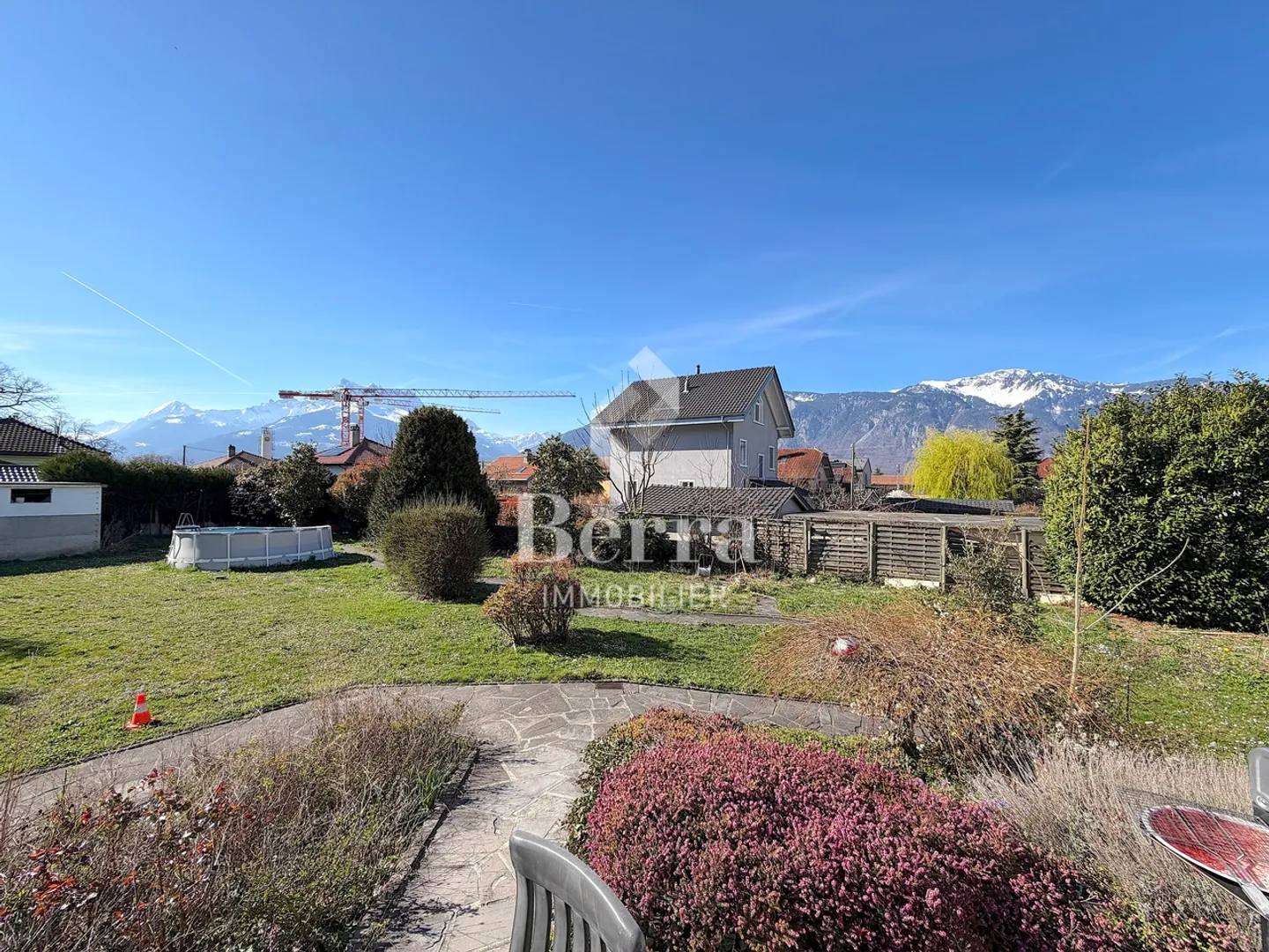 Proprietà d'investimento ristrutturata ad Aigle - Foto 3 di 16