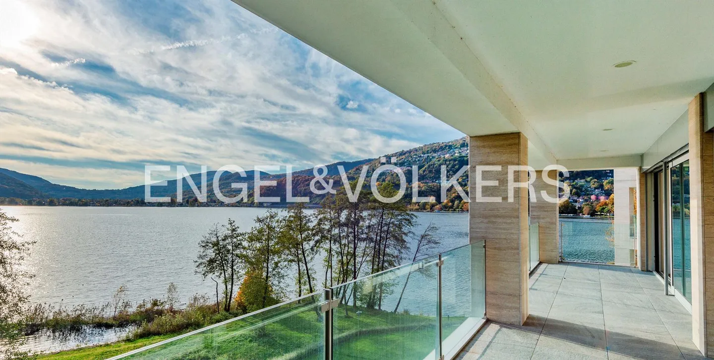 Prestigevolle Residenz direkt am See | Penthouse - Foto 10 von 13