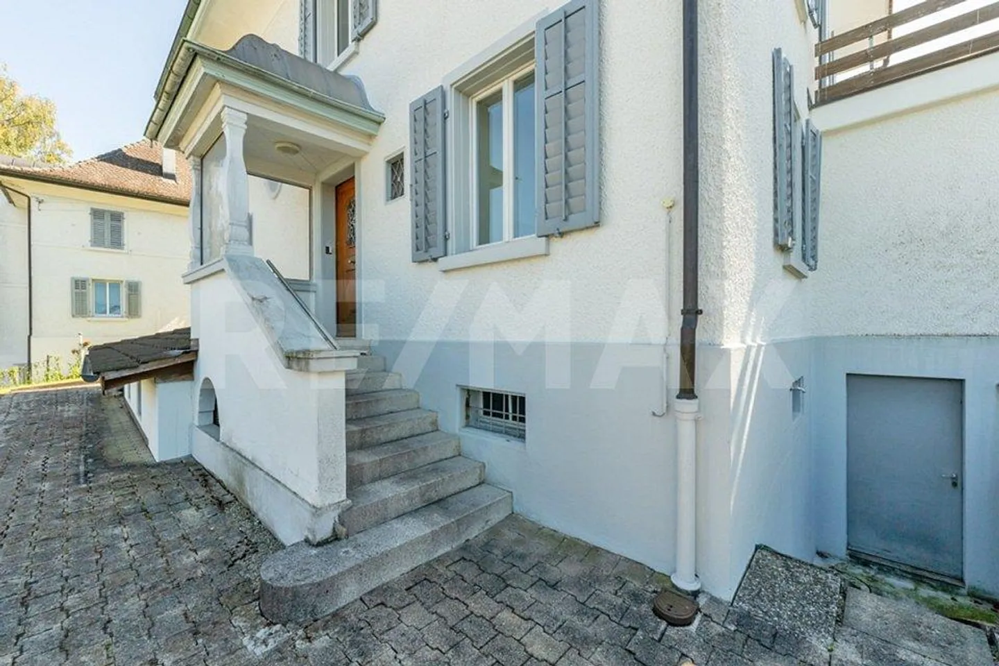 Casa bifamiliare con potenziale di sviluppo - Foto 6 di 11