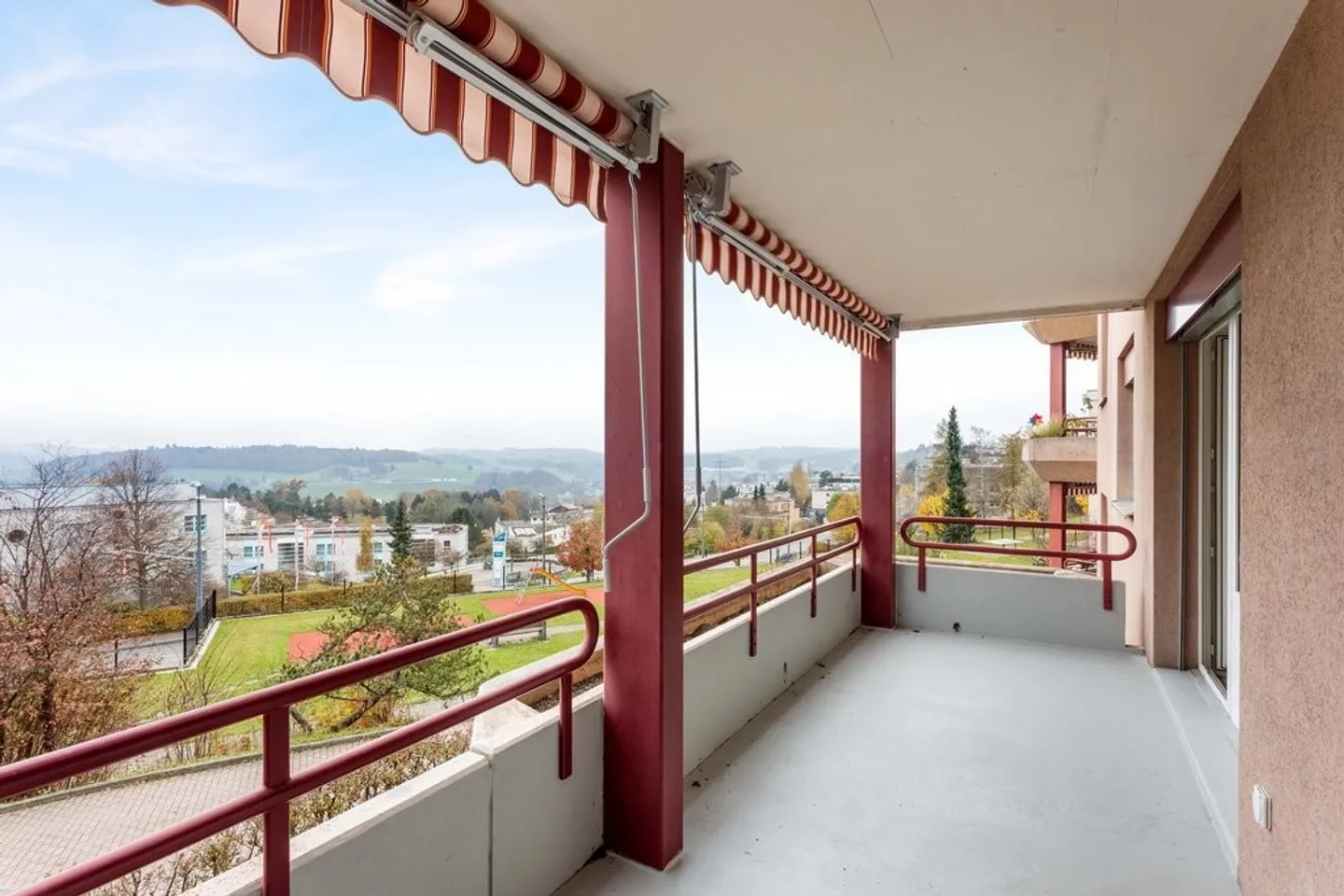 Appartamento ristrutturato con balcone - Foto 8 di 9