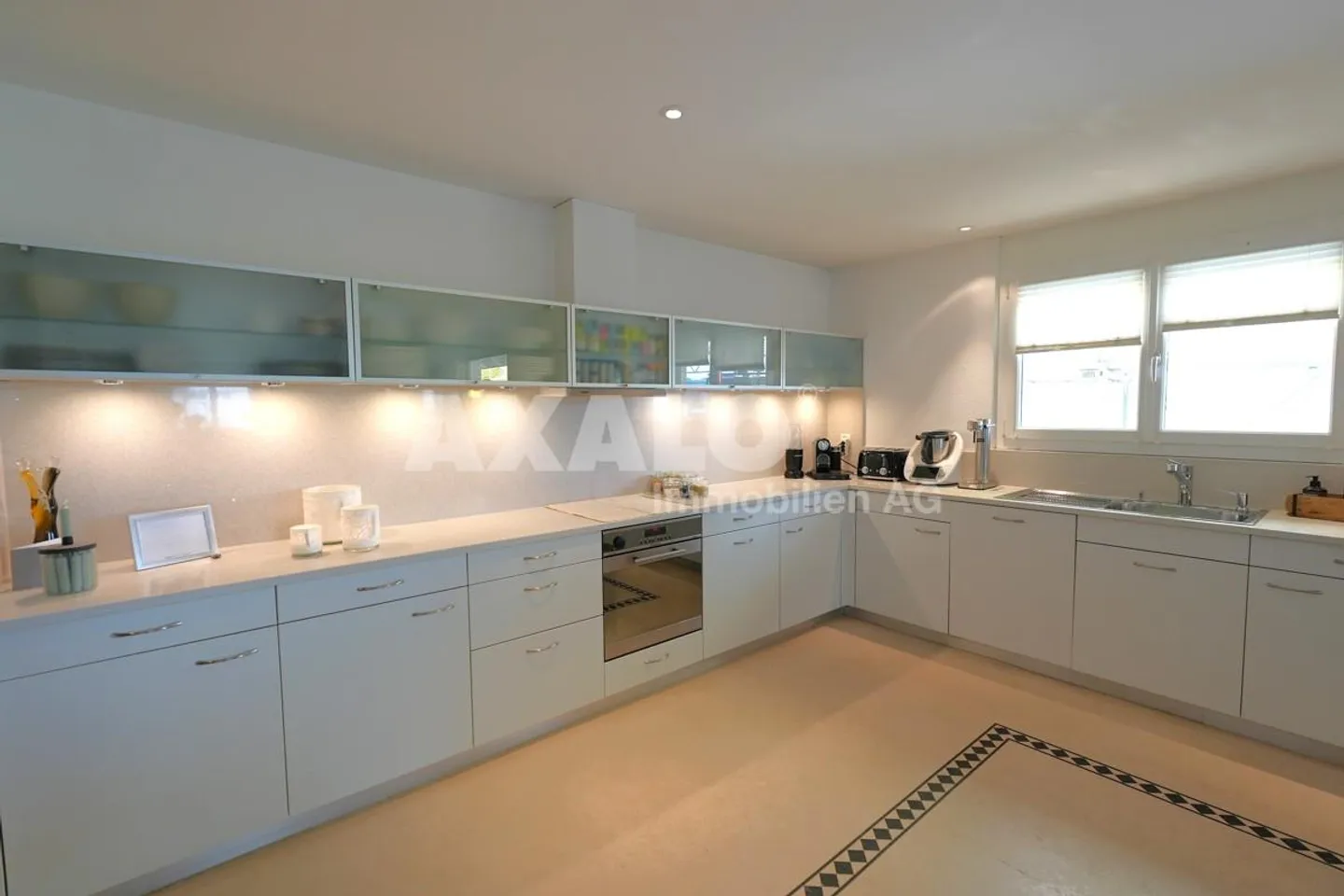 Point fort résidentiel à Benken : Maisonette en attique spacieuse avec sauna & ... - Photo 3 sur 19