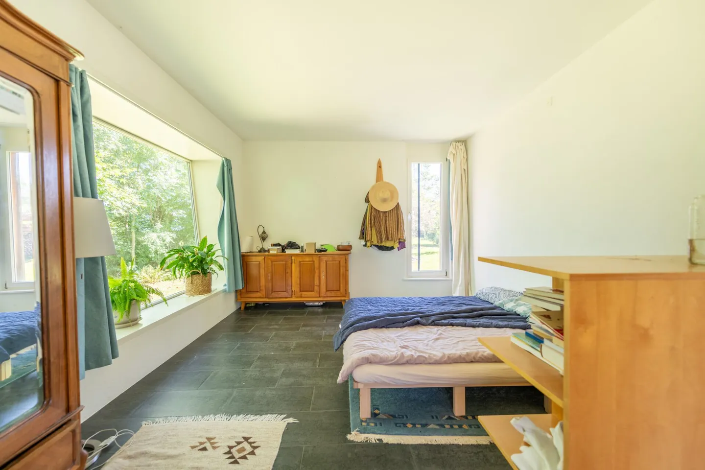 Idylle pure : Maison de rêve spacieuse avec vue dégagée et architecture particulière - Photo 3 sur 25