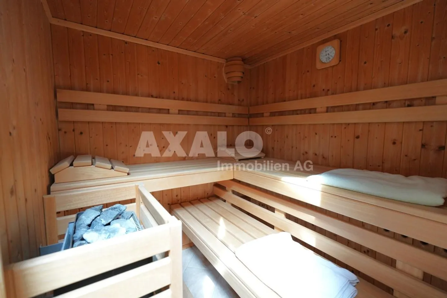 Point fort résidentiel à Benken : Maisonette en attique spacieuse avec sauna & ... - Photo 12 sur 19