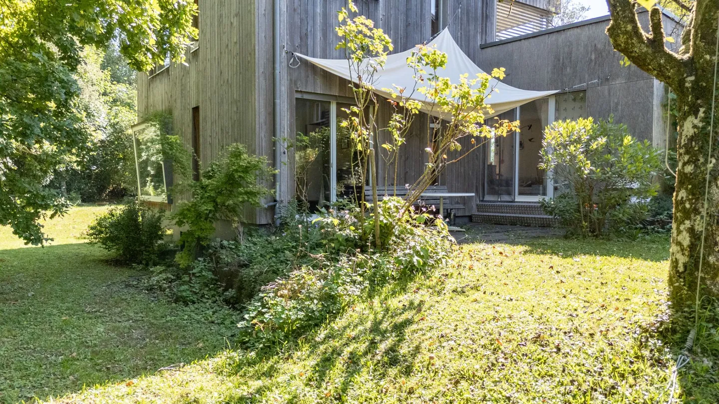 Idylle pure : Maison de rêve spacieuse avec vue dégagée et architecture particulière - Photo 18 sur 25