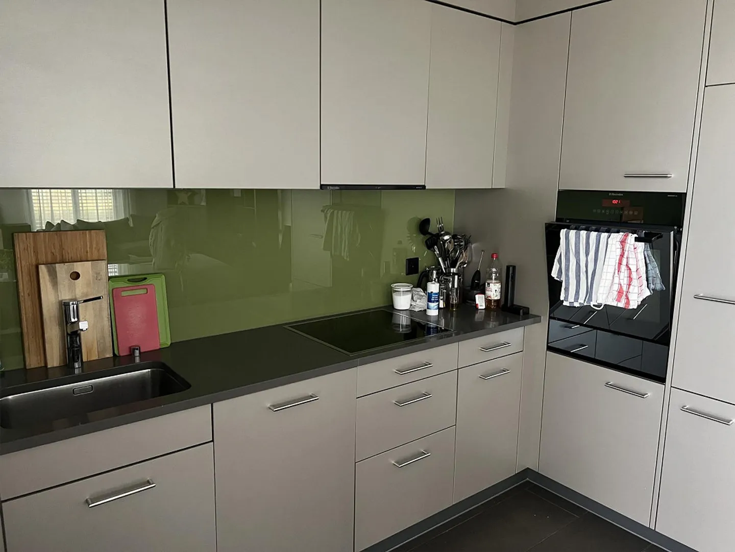 Chambre en colocation à Schwerzenbach TOP - Photo 3 sur 8