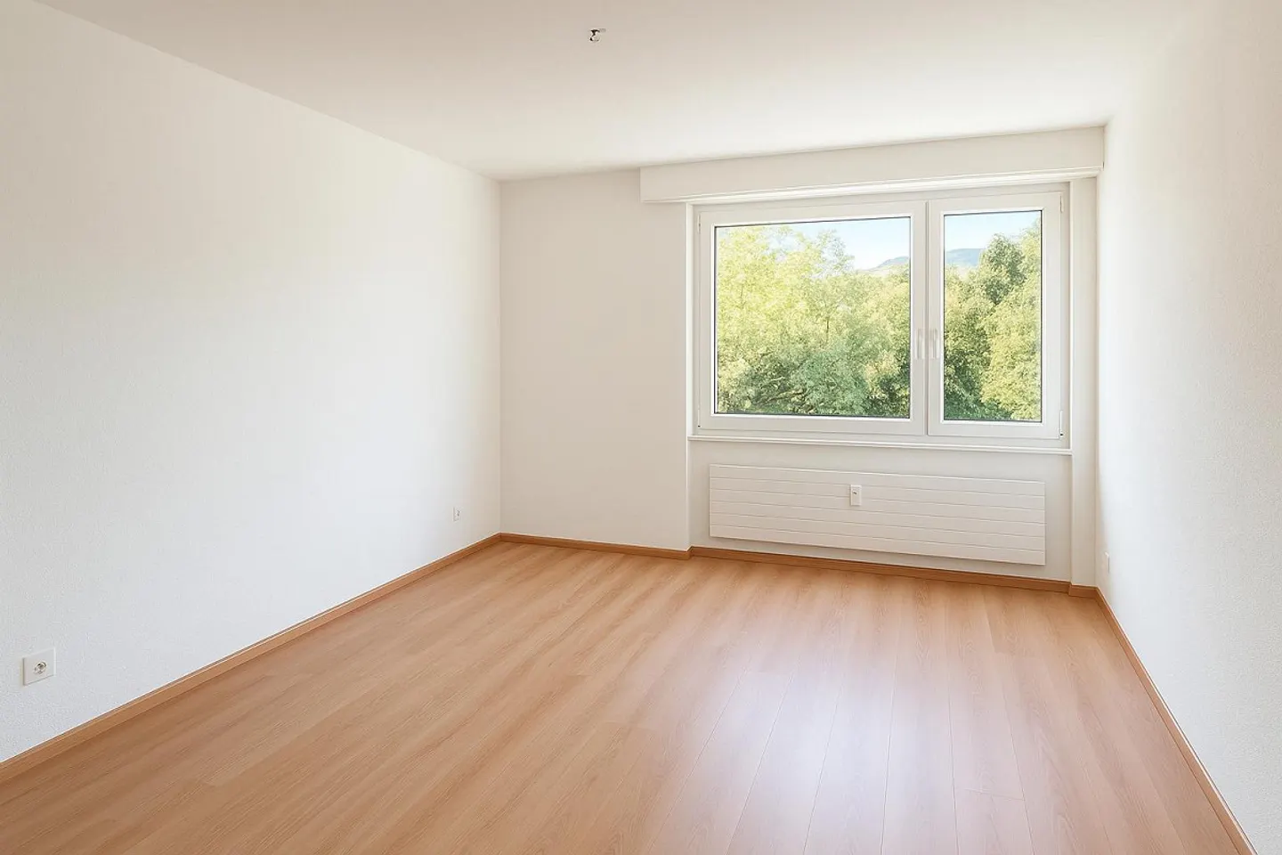 Lichtdurchflutetes Zuhause mit Balkon, Lift & idealer ÖV-Anbindung - Foto 4 di 6