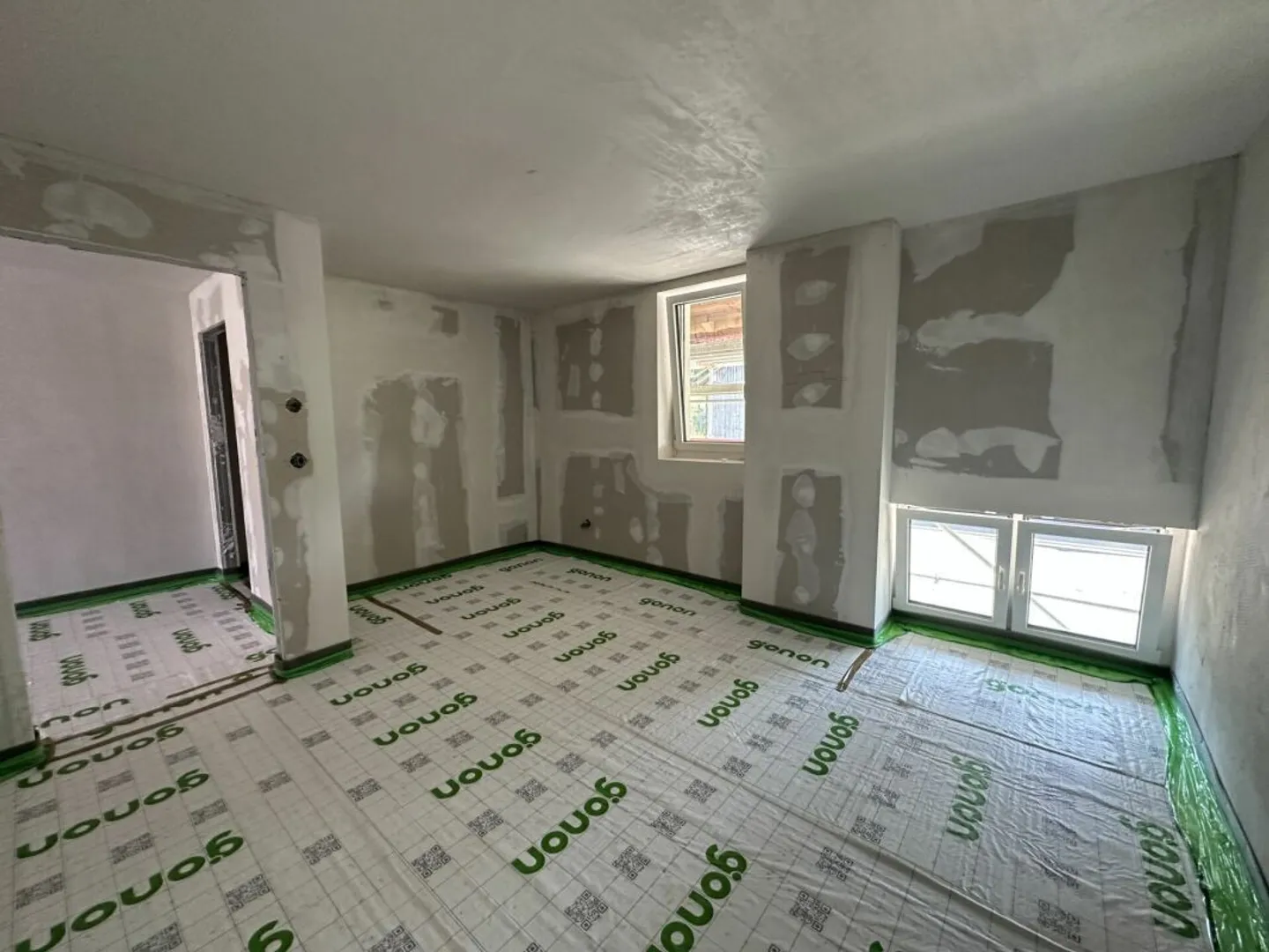 APPARTAMENTO DUPLEX DI 5.5 LOCALI - Foto 8 di 13