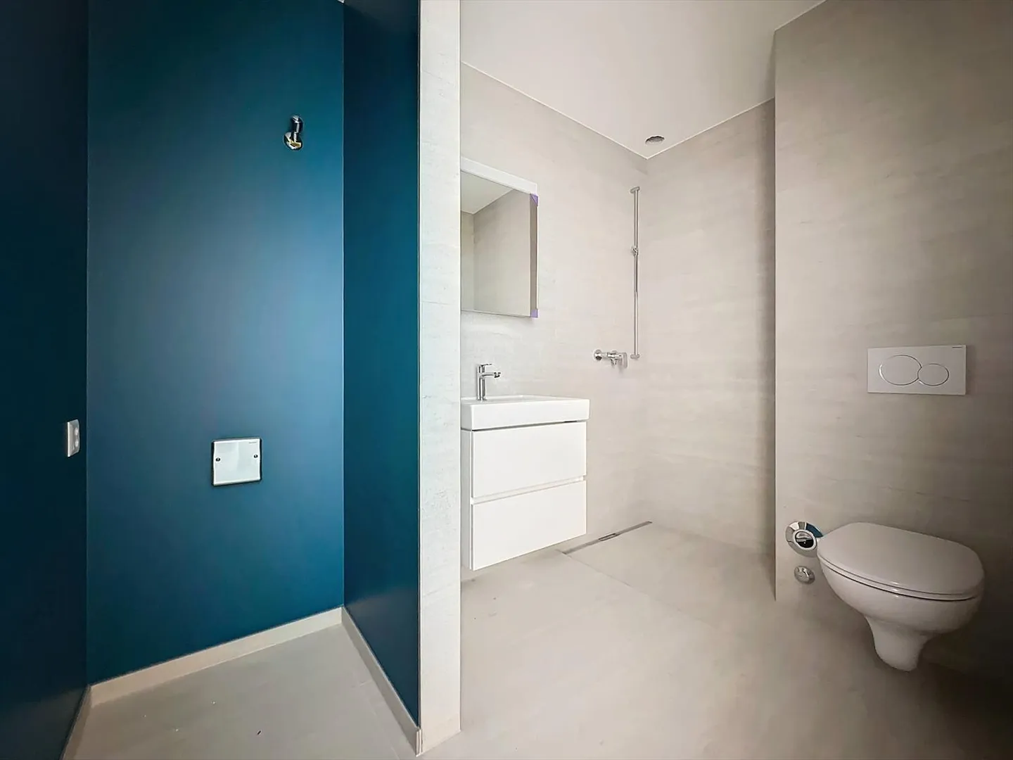 Nuovo studio con terrazza coperta e giardino - Foto 6 di 13