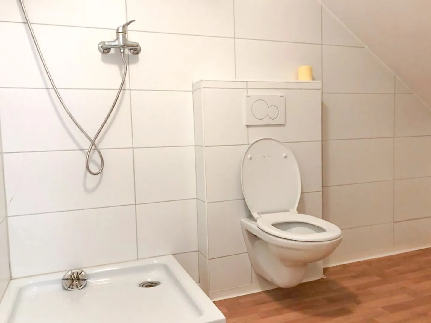 Chambre charmante cherche nouveau locataire - Bienvenue dans votre nouveau chez-vous ! - Photo 2 sur 3