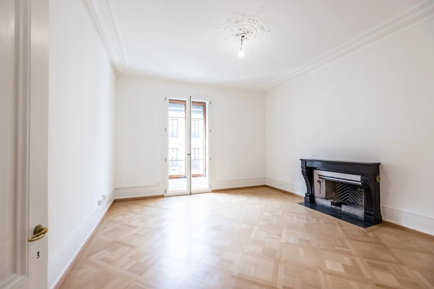 Bureaux magnifiques à deux pas du centre-ville - Photo 3 sur 11