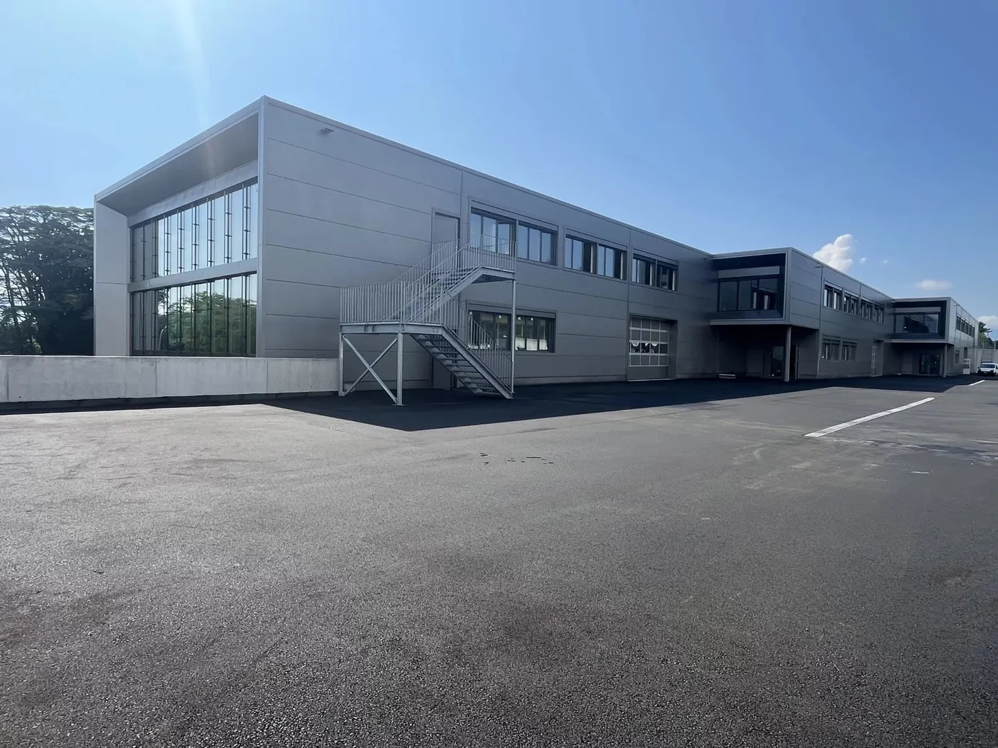Espace de Stockage Sécurisé - Photo 2 sur 8