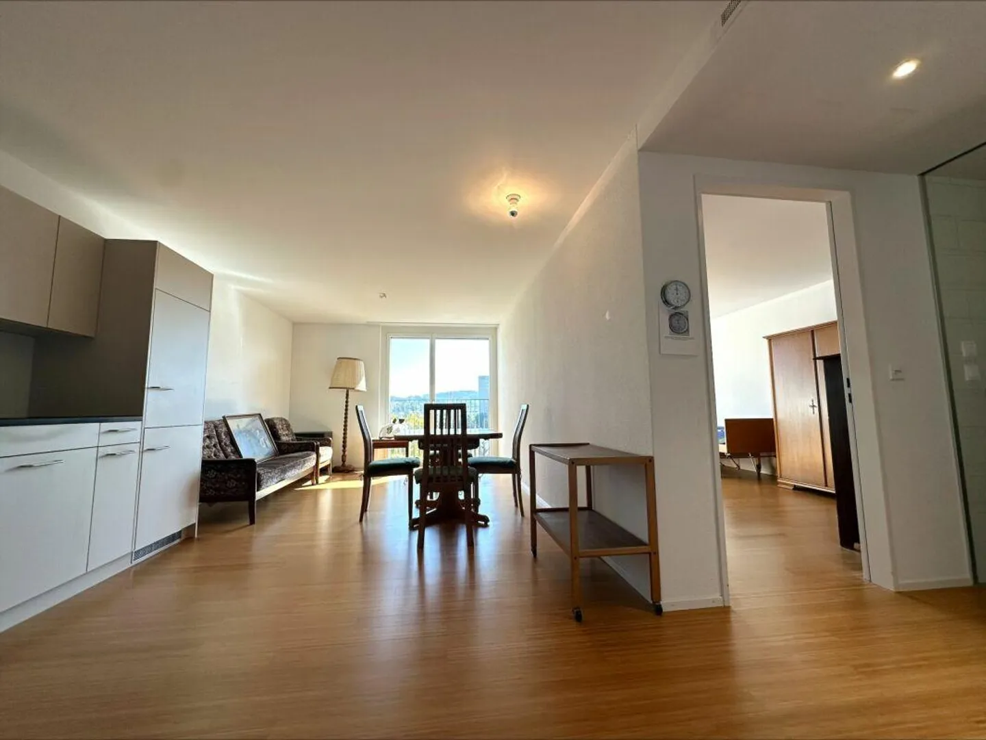 Senior Apartment: Barrier-free 2-room apartment on the 6th floor at the Brugg Health Center - Photo 2 of 7