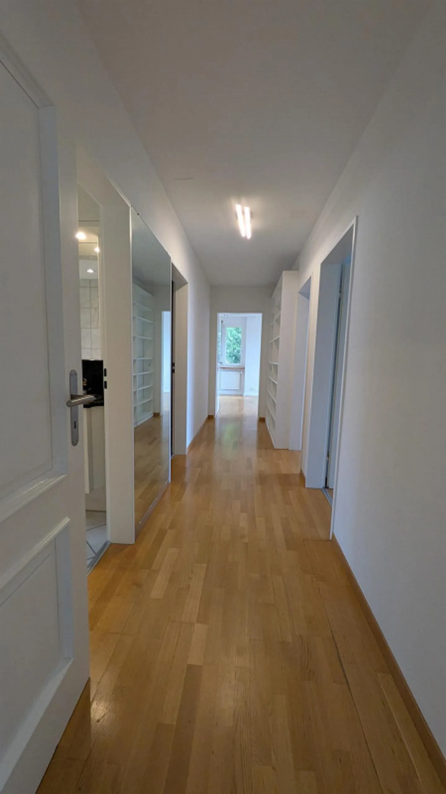 Ampio appartamento di 6 stanze con vista lago a Rüschlikon - Foto 5 di 18