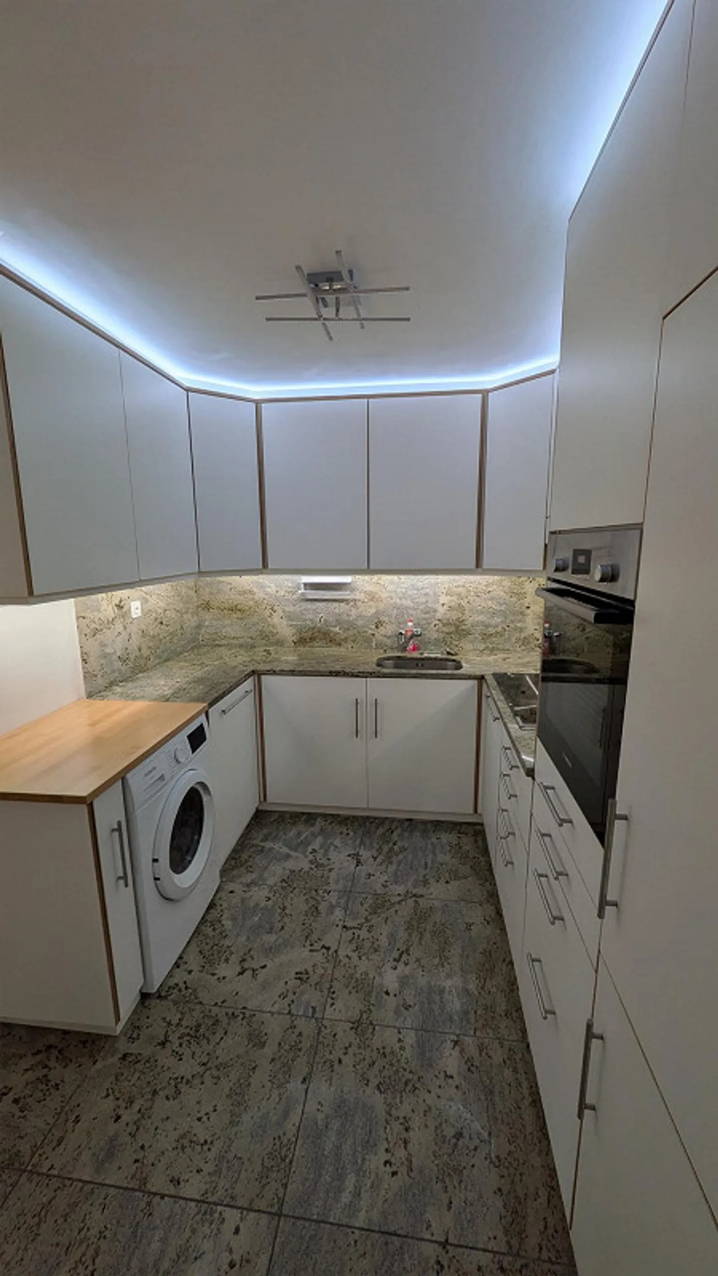 Ampio appartamento di 6 stanze con vista lago a Rüschlikon - Foto 14 di 18