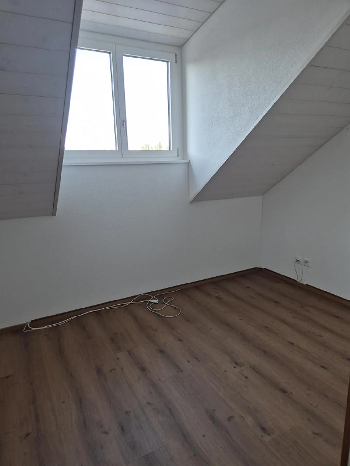 Appartement en duplex de 4,5 pièces avec standard de propriété à louer - Photo 6 sur 28