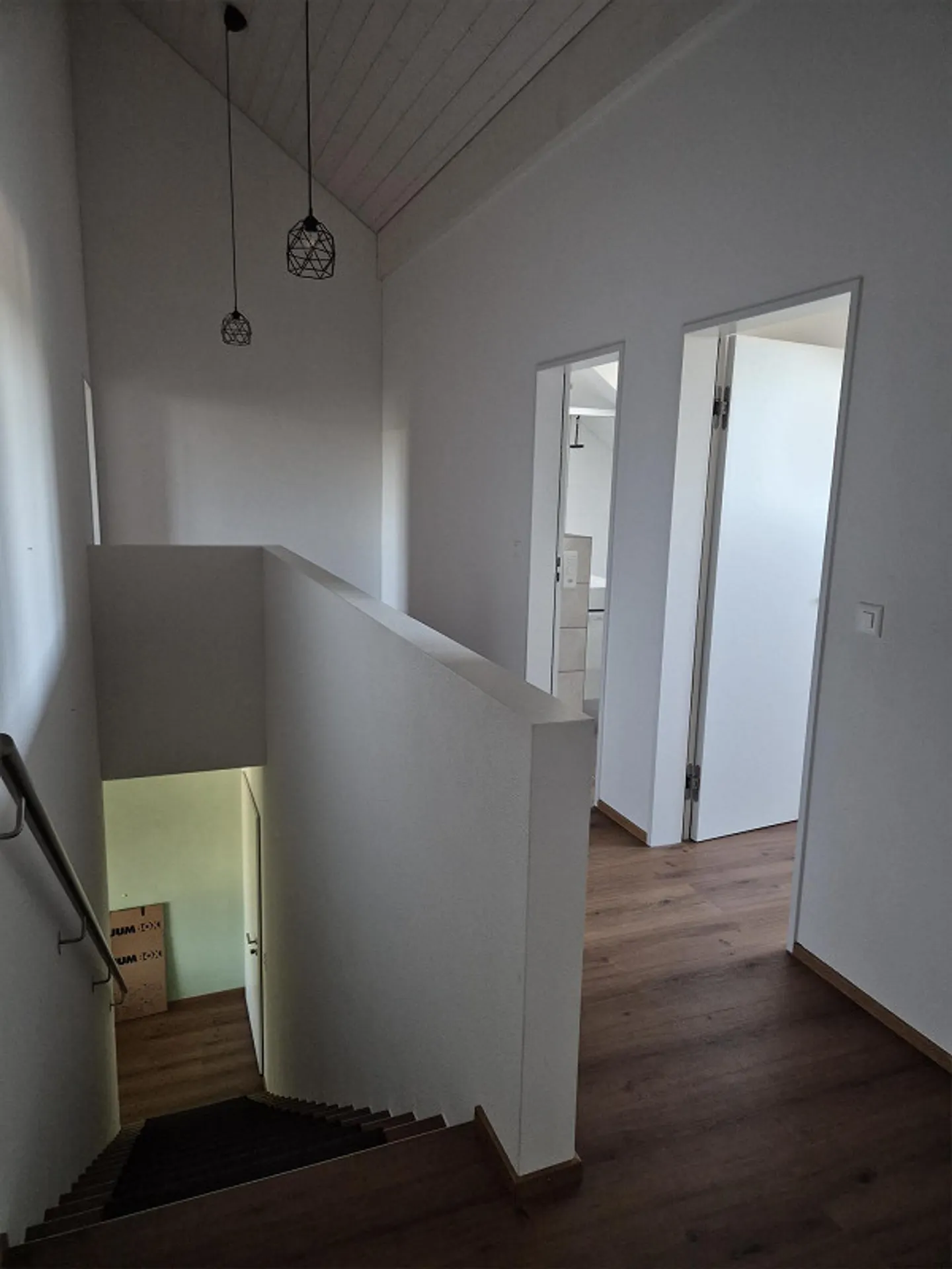 Appartement en duplex de 4,5 pièces avec standard de propriété à louer - Photo 11 sur 28