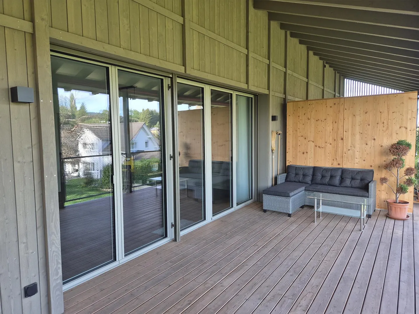 Appartement en duplex de 4,5 pièces avec standard de propriété à louer - Photo 19 sur 28