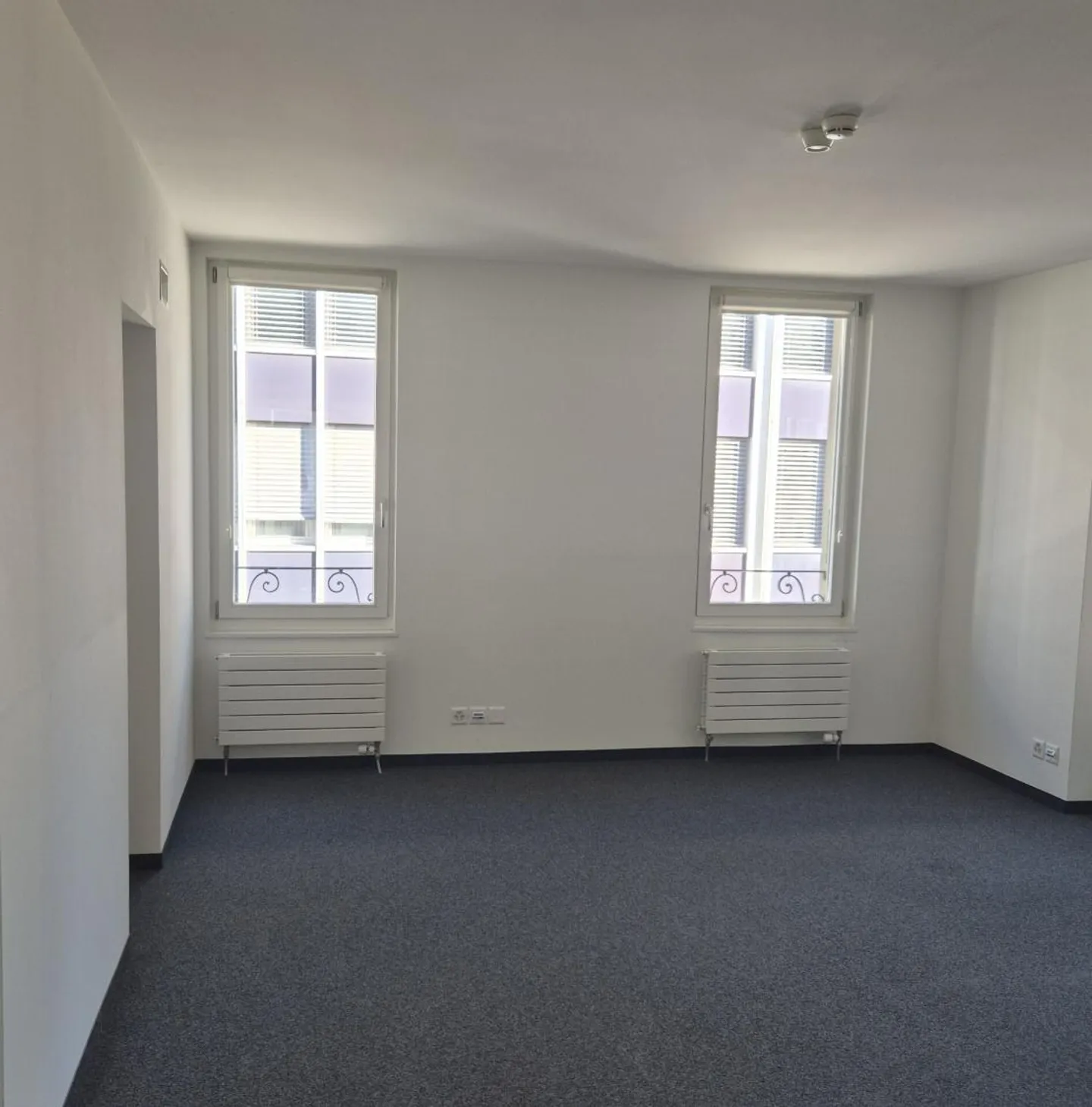 Immeuble Commercial Prestigieux - Photo 5 sur 9