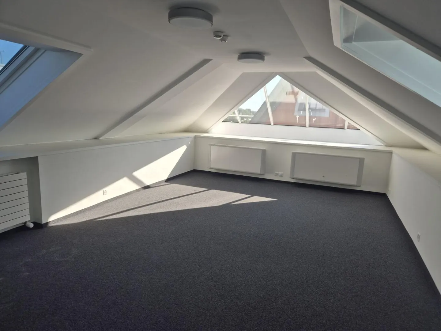 Immeuble Commercial Prestigieux - Photo 6 sur 9