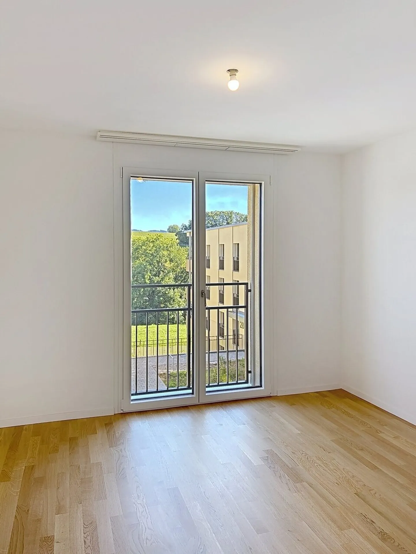 Modern 4.5 Room Apartment - Photo 8 of 13