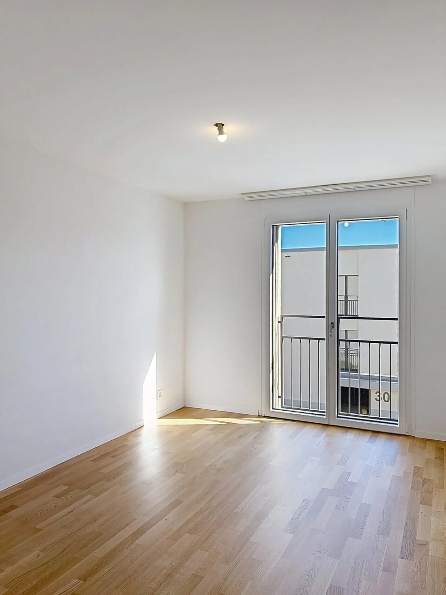 Modern 4.5 Room Apartment - Photo 9 of 13