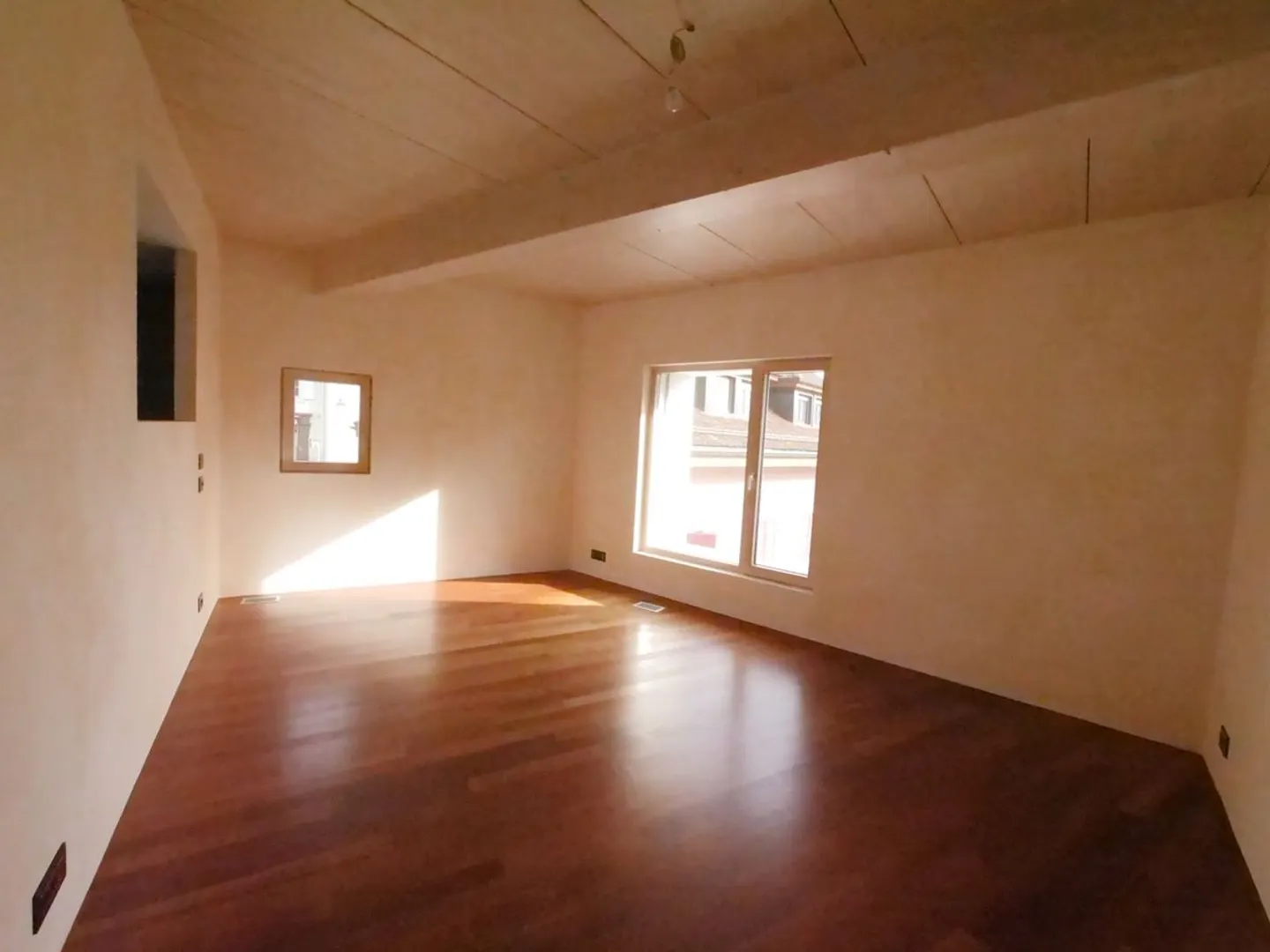 AUBONNE - 4.5 Room Apartment - Photo 6 of 11