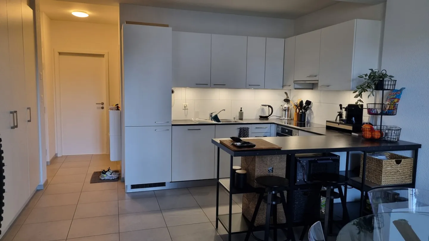 2.5 room apartment with balcony - Photo 2 of 9