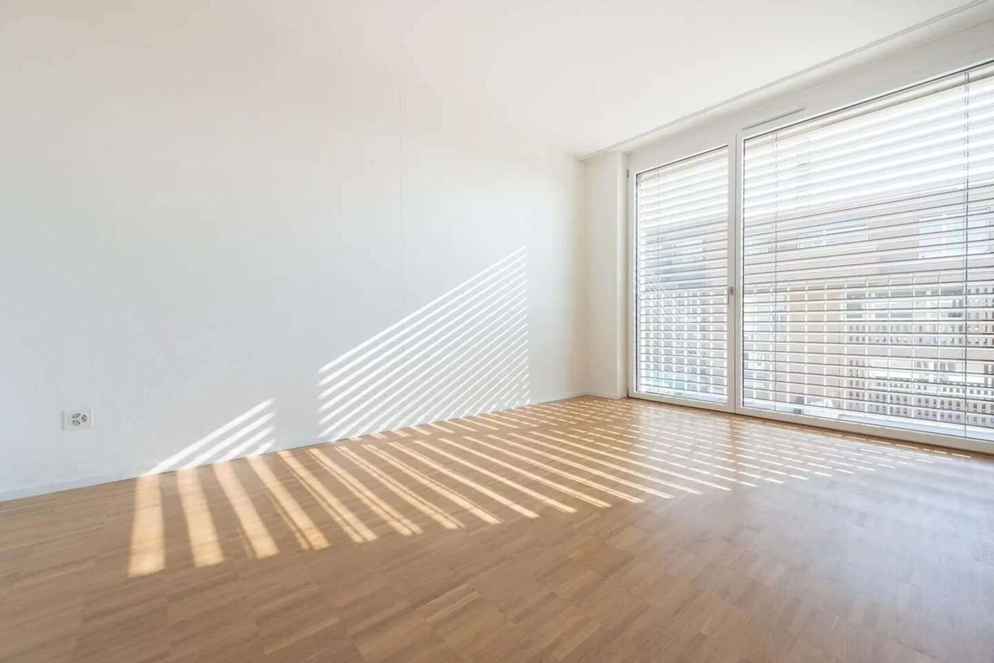 Modern 3.5-room apartment at the foot of the Jura - Photo 4 of 8