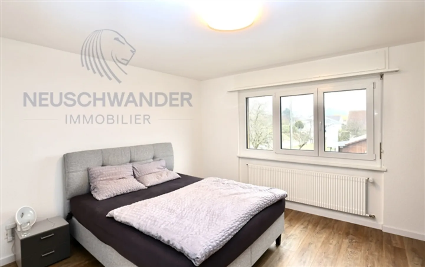 Zone calme, proche de la nature pour cette maison rénovée. - Photo 5 sur 13