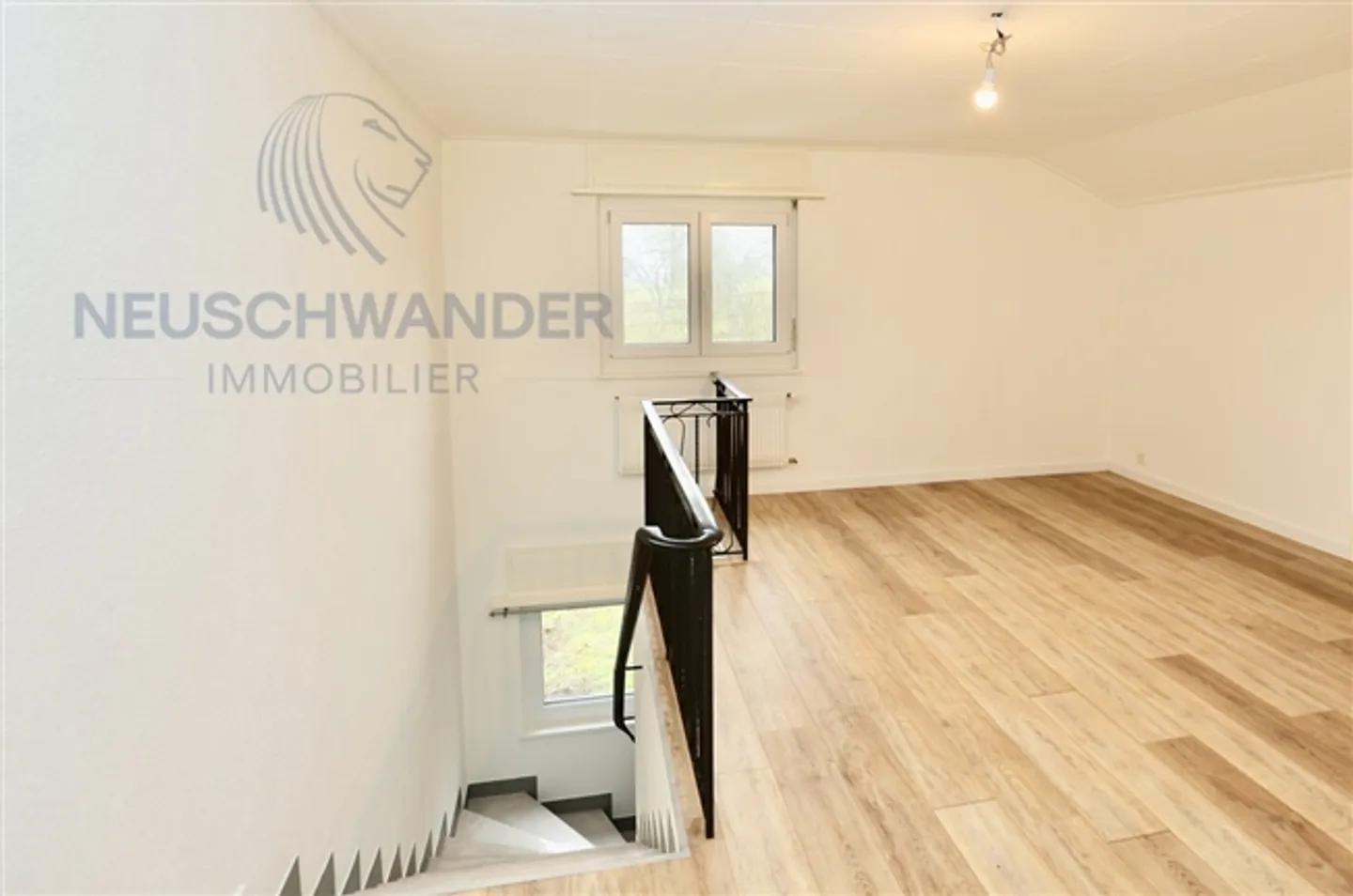 Zone calme, proche de la nature pour cette maison rénovée. - Photo 11 sur 13