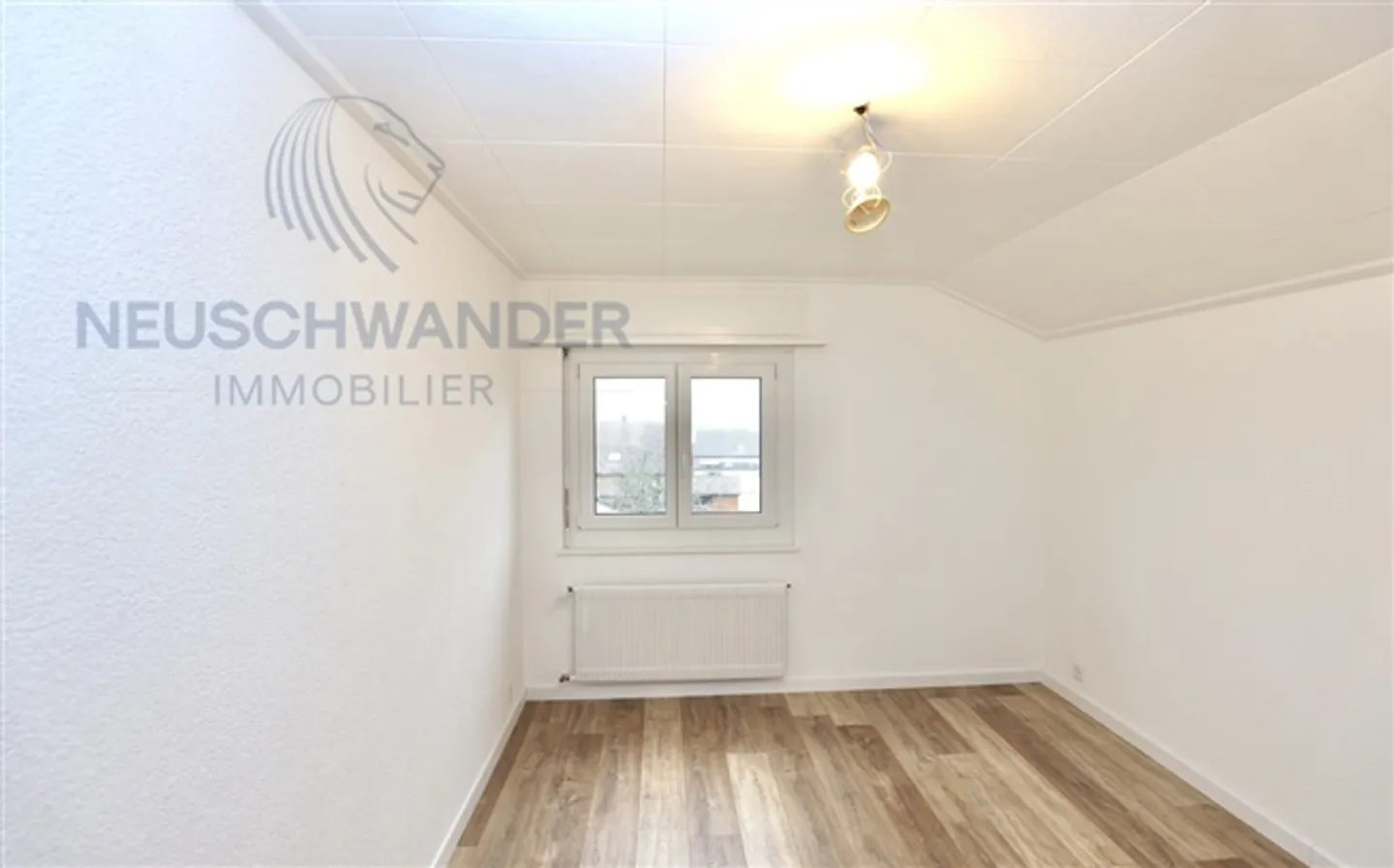 Zone calme, proche de la nature pour cette maison rénovée. - Photo 12 sur 13