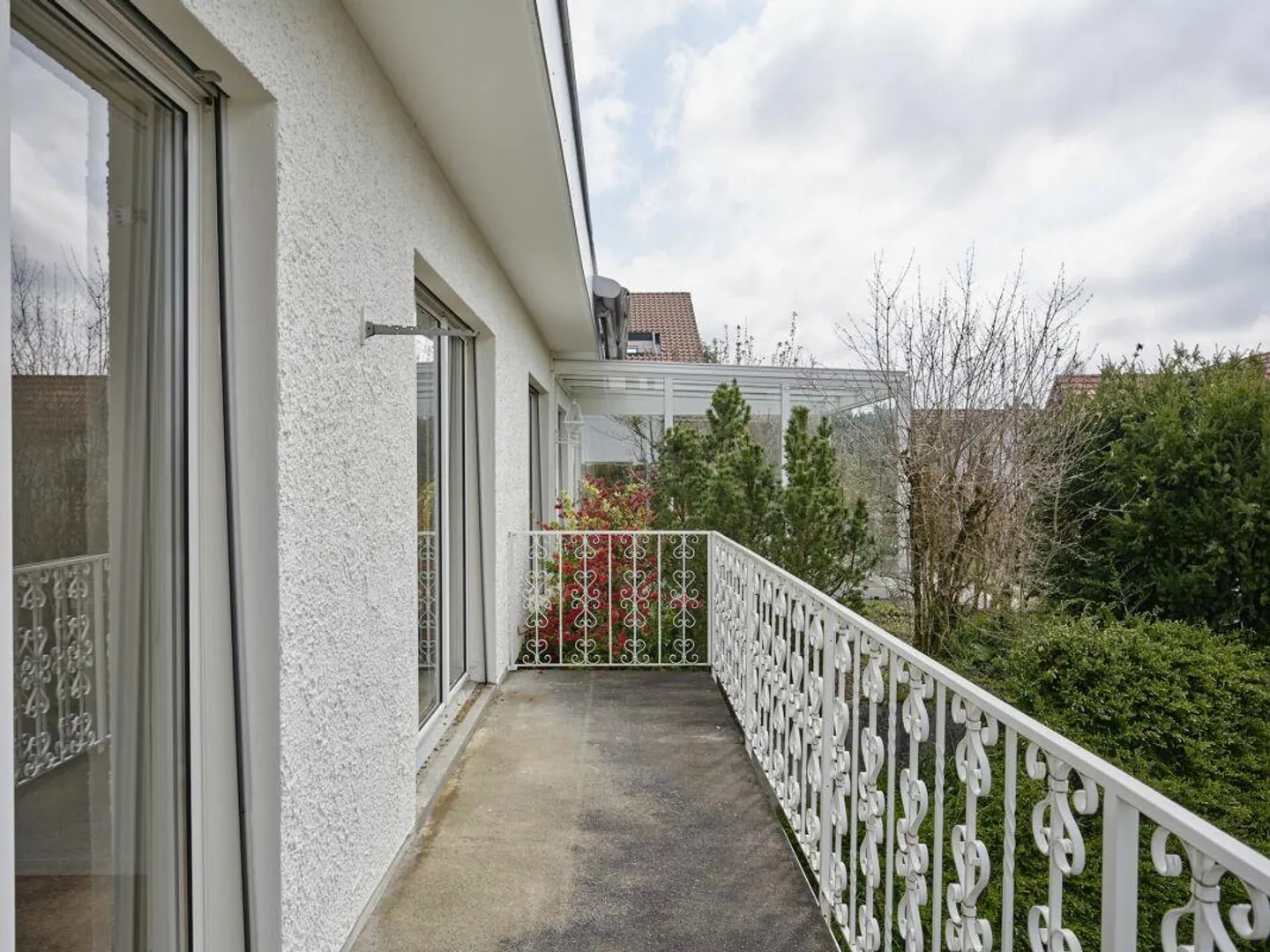 Geräumiges Familienhaus mit Garten - Foto 14 von 30