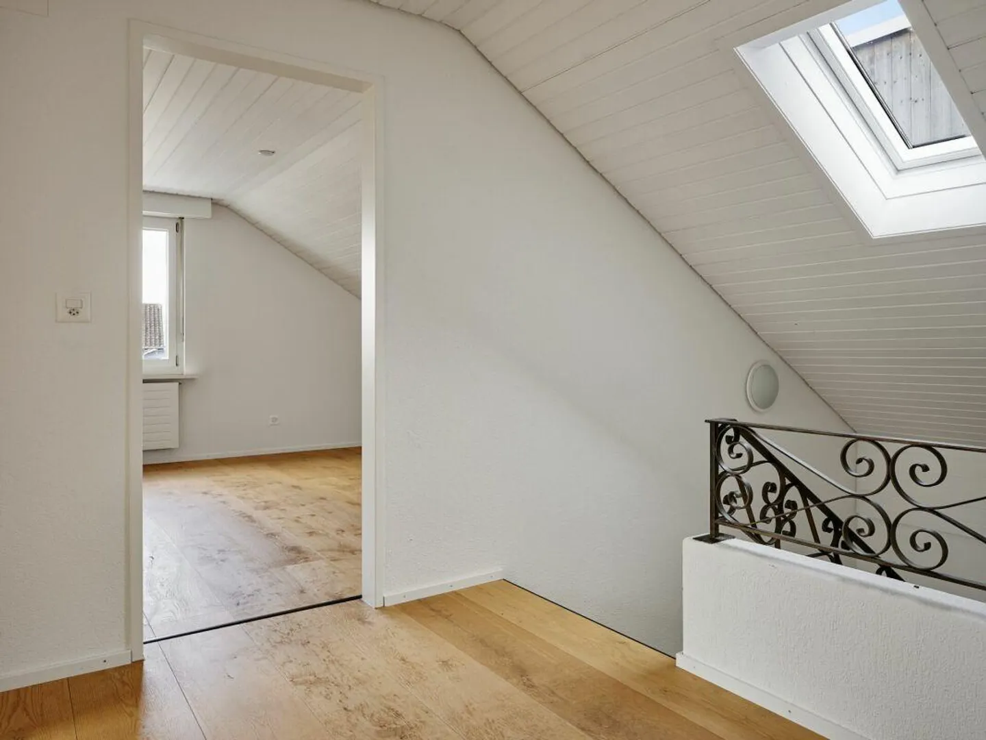 Geräumiges Familienhaus mit Garten - Foto 18 von 30