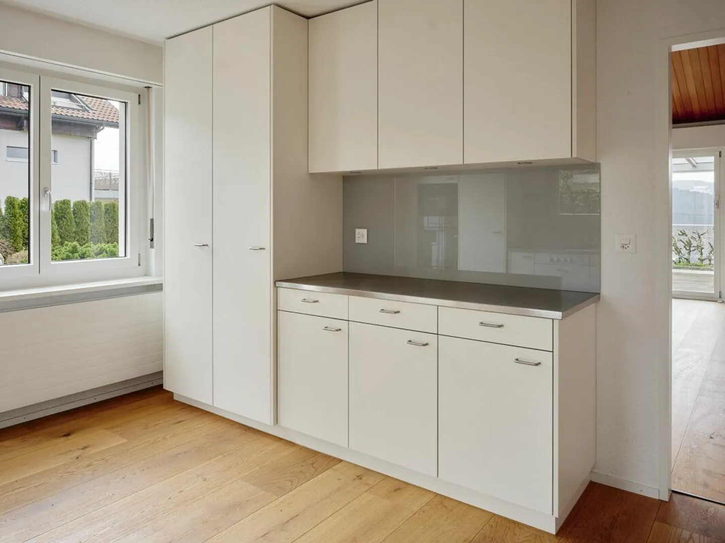 Geräumiges Familienhaus mit Garten - Foto 10 von 30