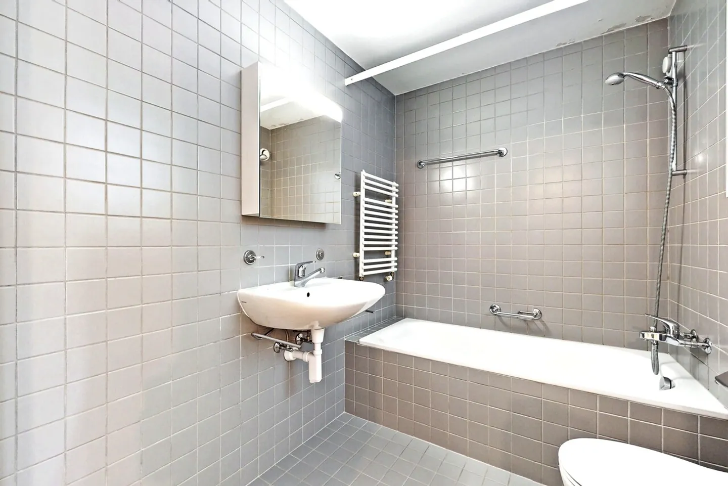 Appartement Moderne Près du Lac - Photo 7 sur 8