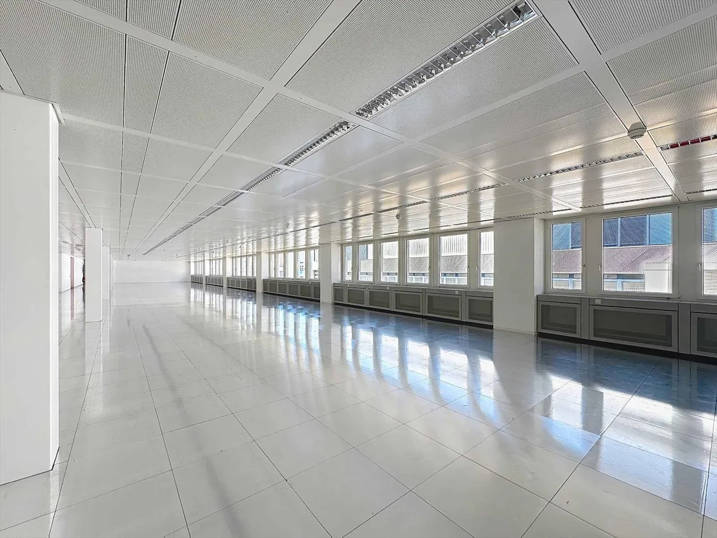 Bellissimi uffici moderni e modulari in affitto nel cuore di Losanna - Foto 3 di 8