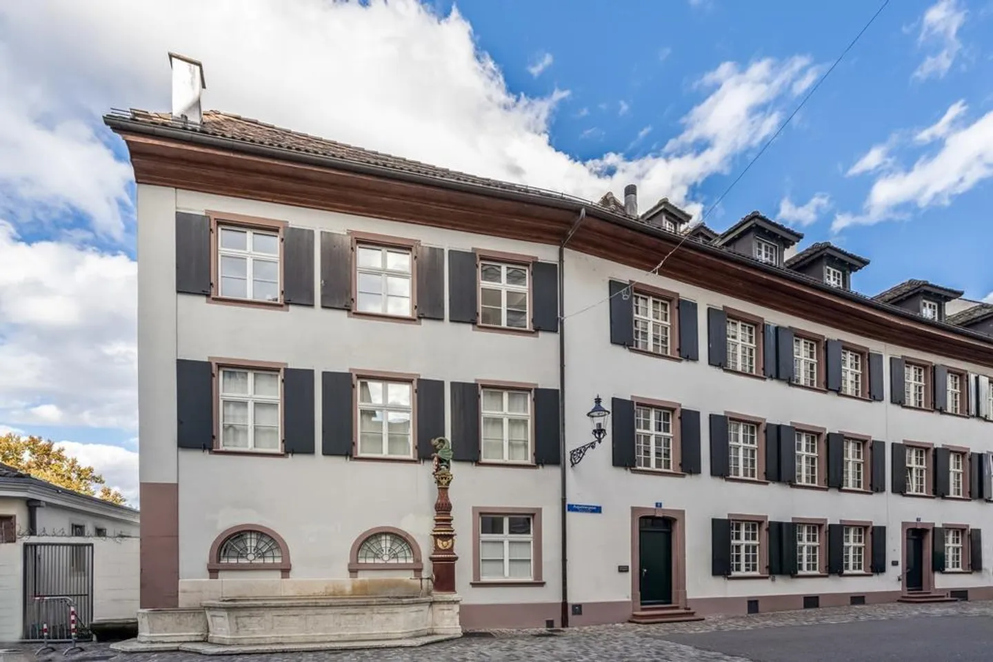 Appartamento in stile antico moderno con vista sul Reno di Basilea - Foto 1 di 12