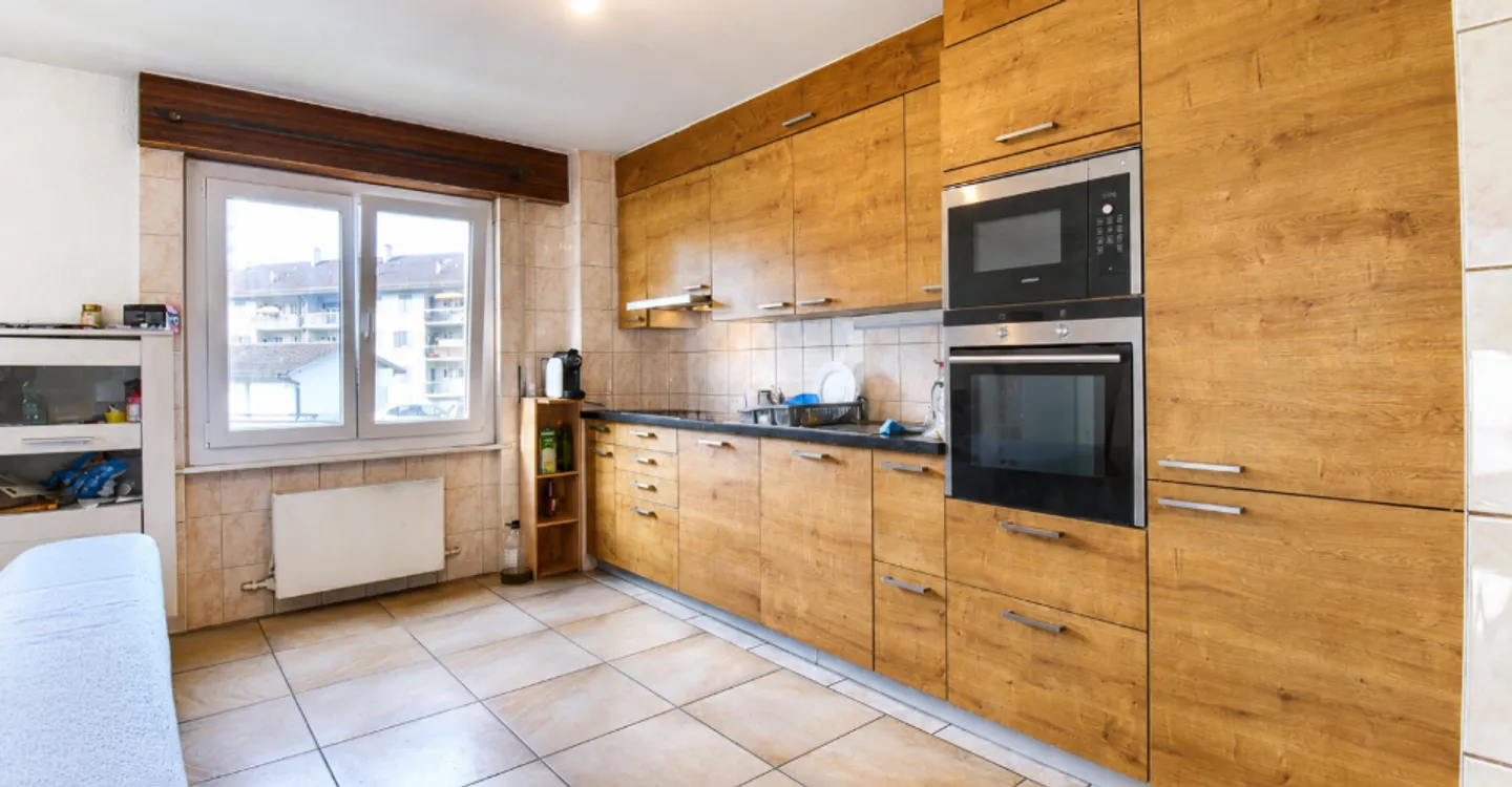 Appartement lumineux 4.5 pièces - Photo 2 sur 8